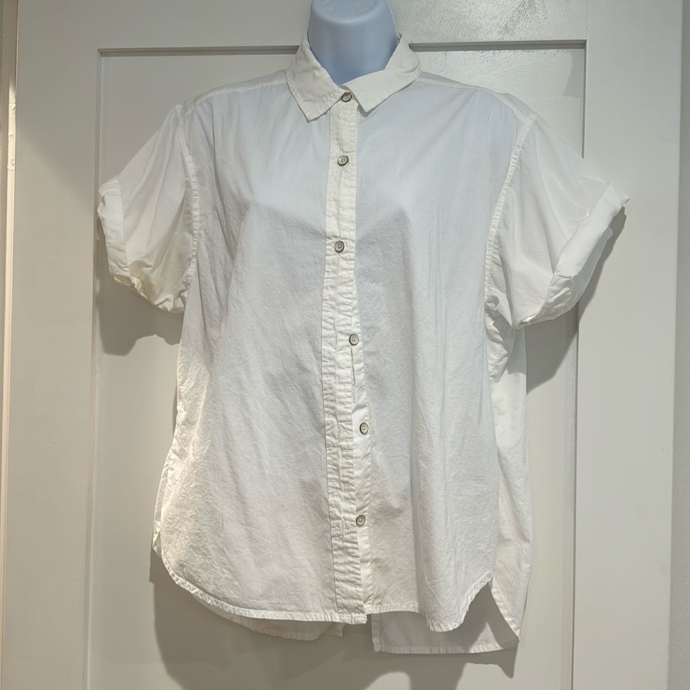 Gap short-sleeve button down